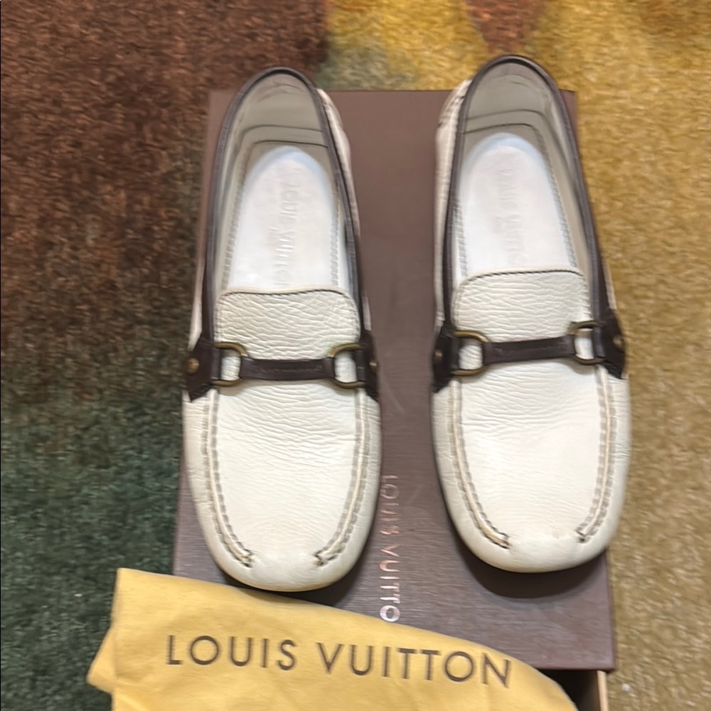 Louis Vuitton White Flats Sleek Loafers